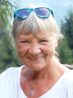 Grau Bärbel in Caracristi